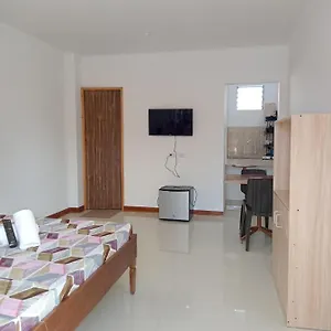 __aplaridel Suites__ アンヘレス