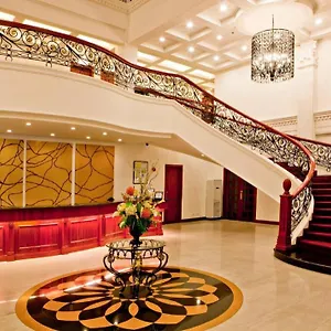 Отель Lewis Grand, Анхелес